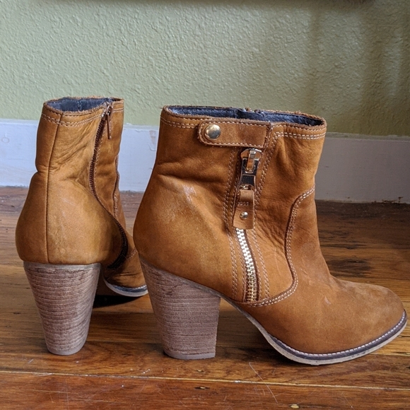 ALDO SUEDE BOOTIES - Picture 4 of 4